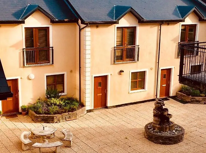 Treasure Box Retreat 3* Clifden