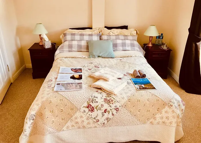 Treasure Box Retreat Couette-café